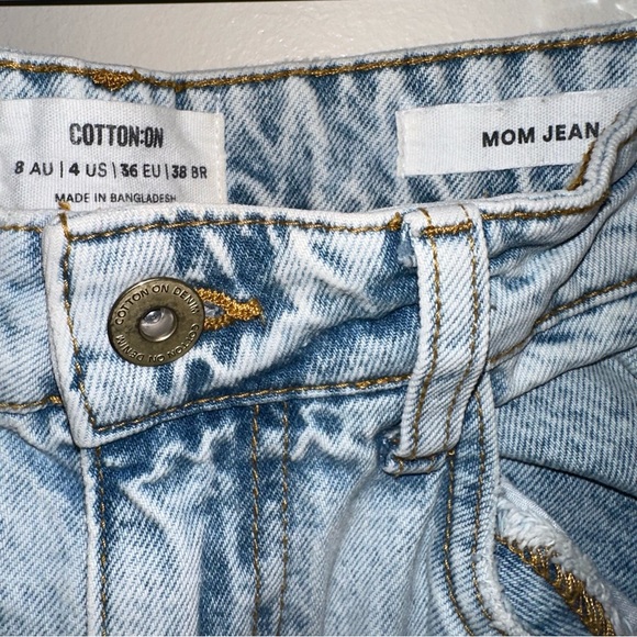 Cotton On distressed mom jeans - Picture 3 of 3